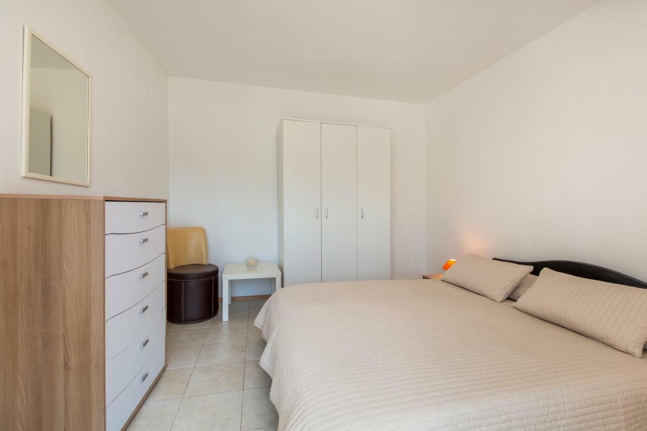 Apartments Kos Rabac Bagian luar foto
